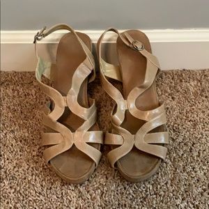 Tan Wedges